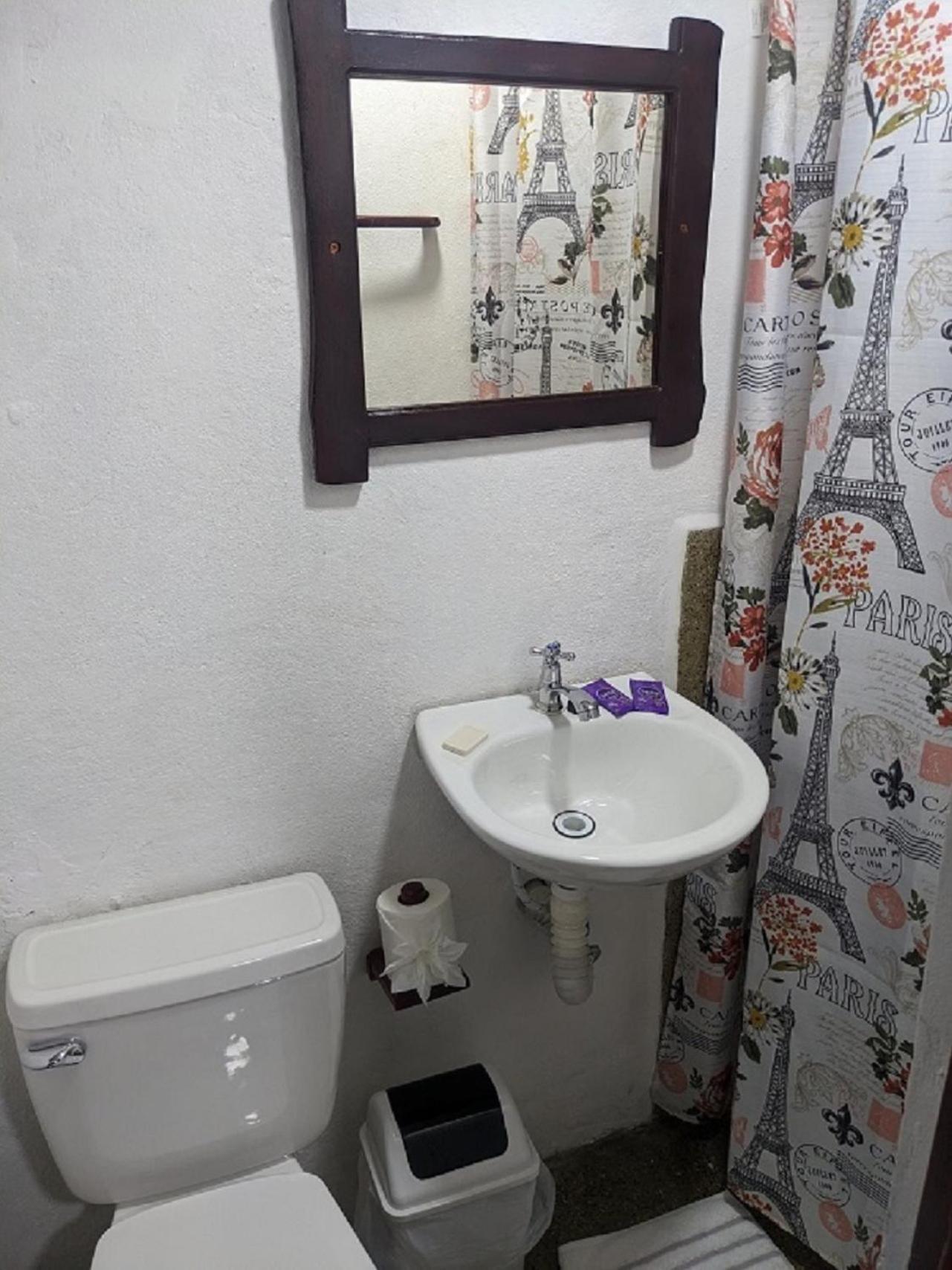 Chale'S House Hotel 산 후안 델 수르 객실 사진